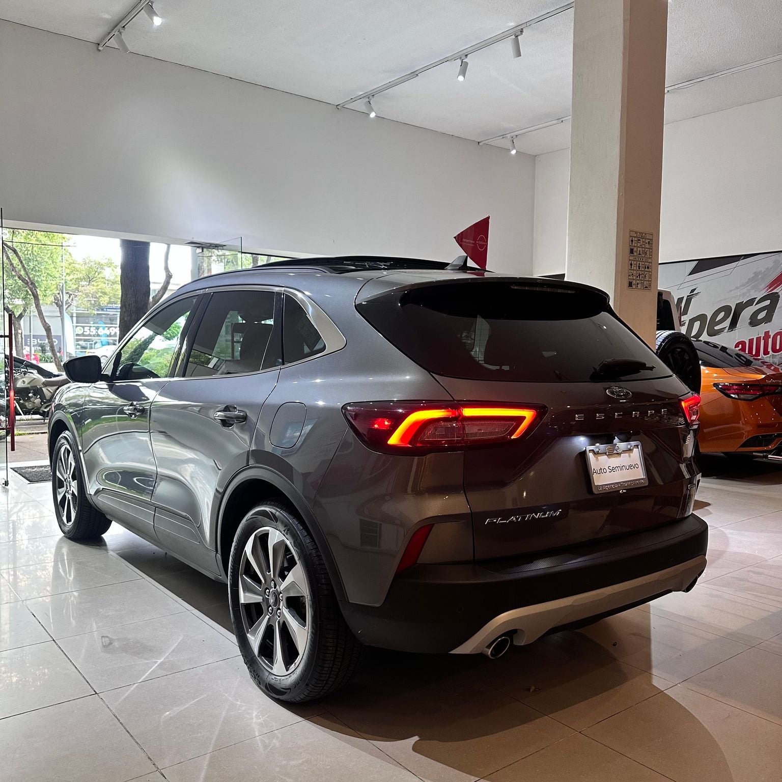 2025 Ford Escape 2.5 Platinum Hev At