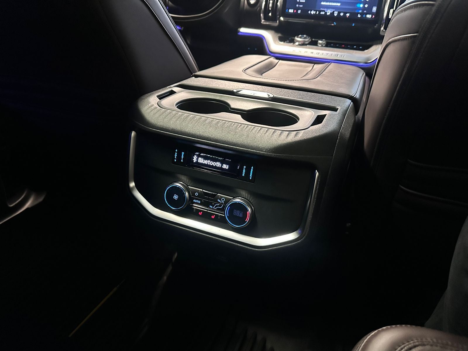 2024 Ford Expedition PLATINUM