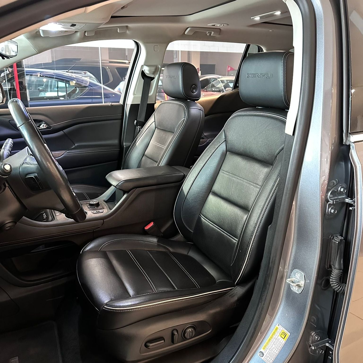 2020 GMC Acadia 3.6 Denali V6 At