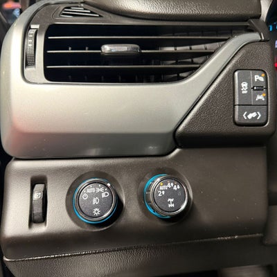 2018 Chevrolet Suburban 5.3 V8 Premier Piel 3 Fila Asientos 4x4 At