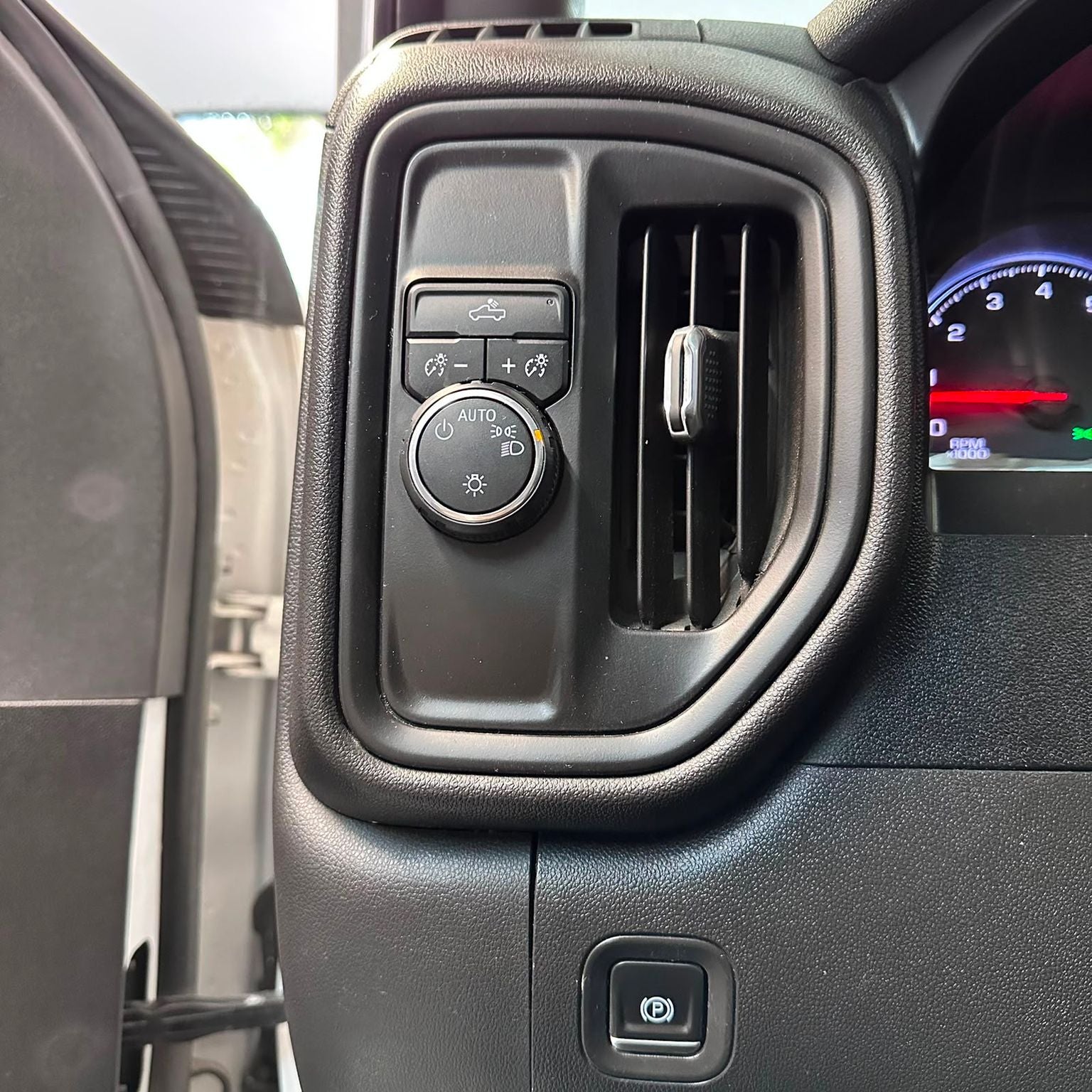 2020 Chevrolet Silverado 4.3 V6 1500 WT Cabina Regular 4x2 At