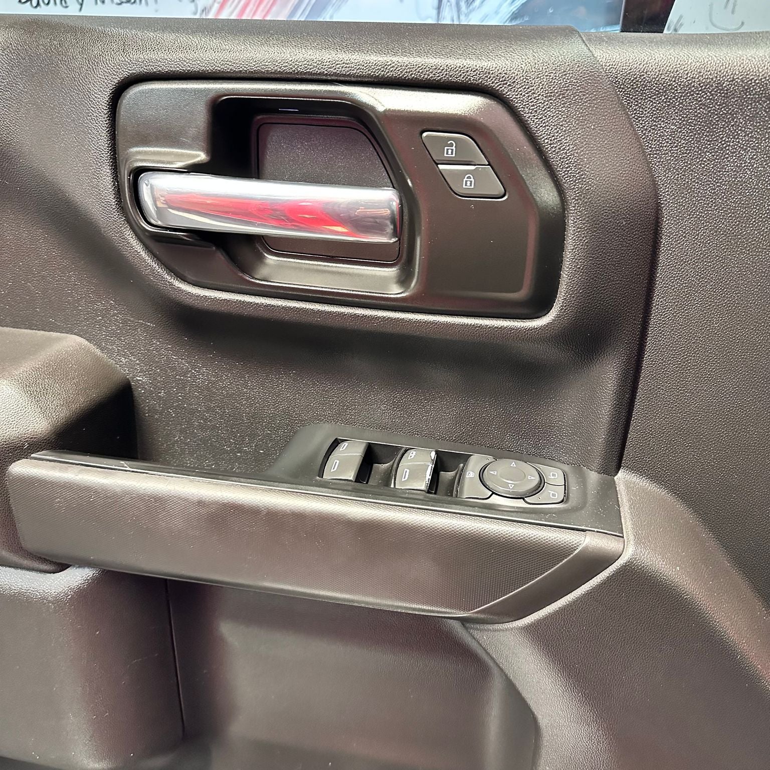 2022 Chevrolet Silverado 5.3 V8 1500 Doble Cabina Custom 4x4 At