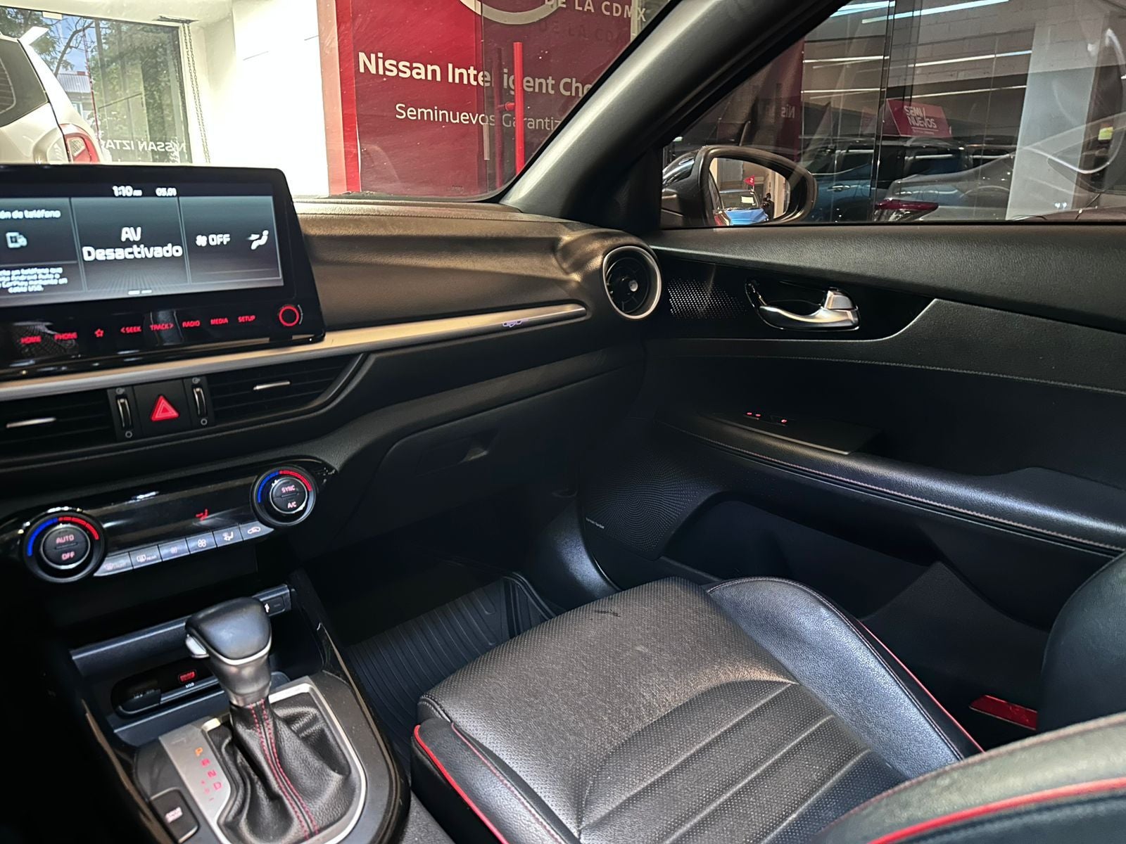 2022 Kia Forte 2.0 GT Line 4p At