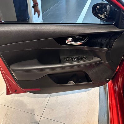 2022 Kia Forte 2.0 GT Line 4p At