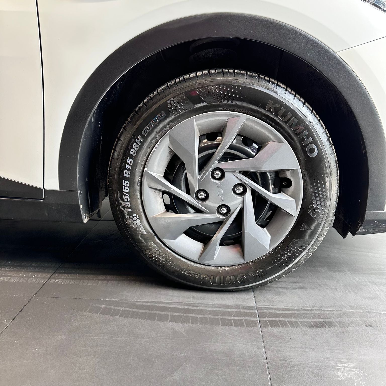 2025 Kia K3 1.6 L At