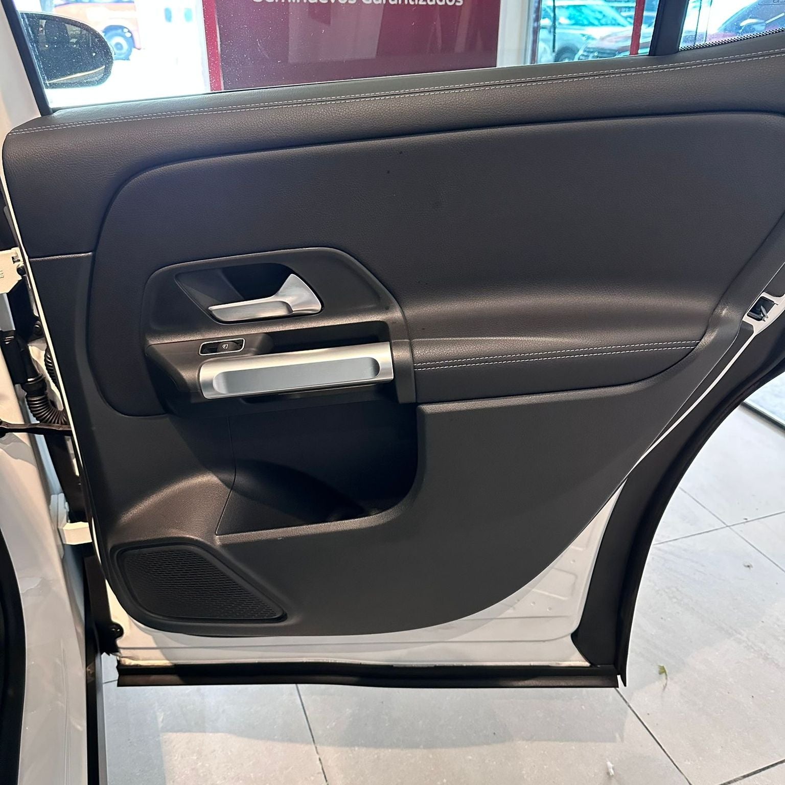 2023 Mercedes-Benz Clase GLB 1.3 200 Progressive Line At