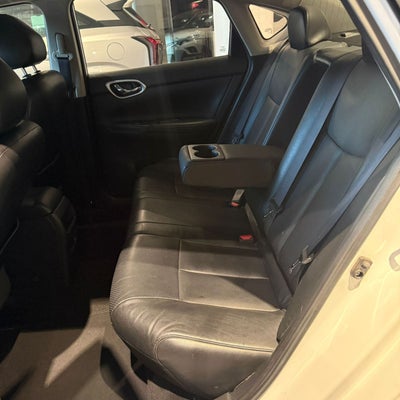 2015 Nissan Sentra 1.8 Exclusive Navi At