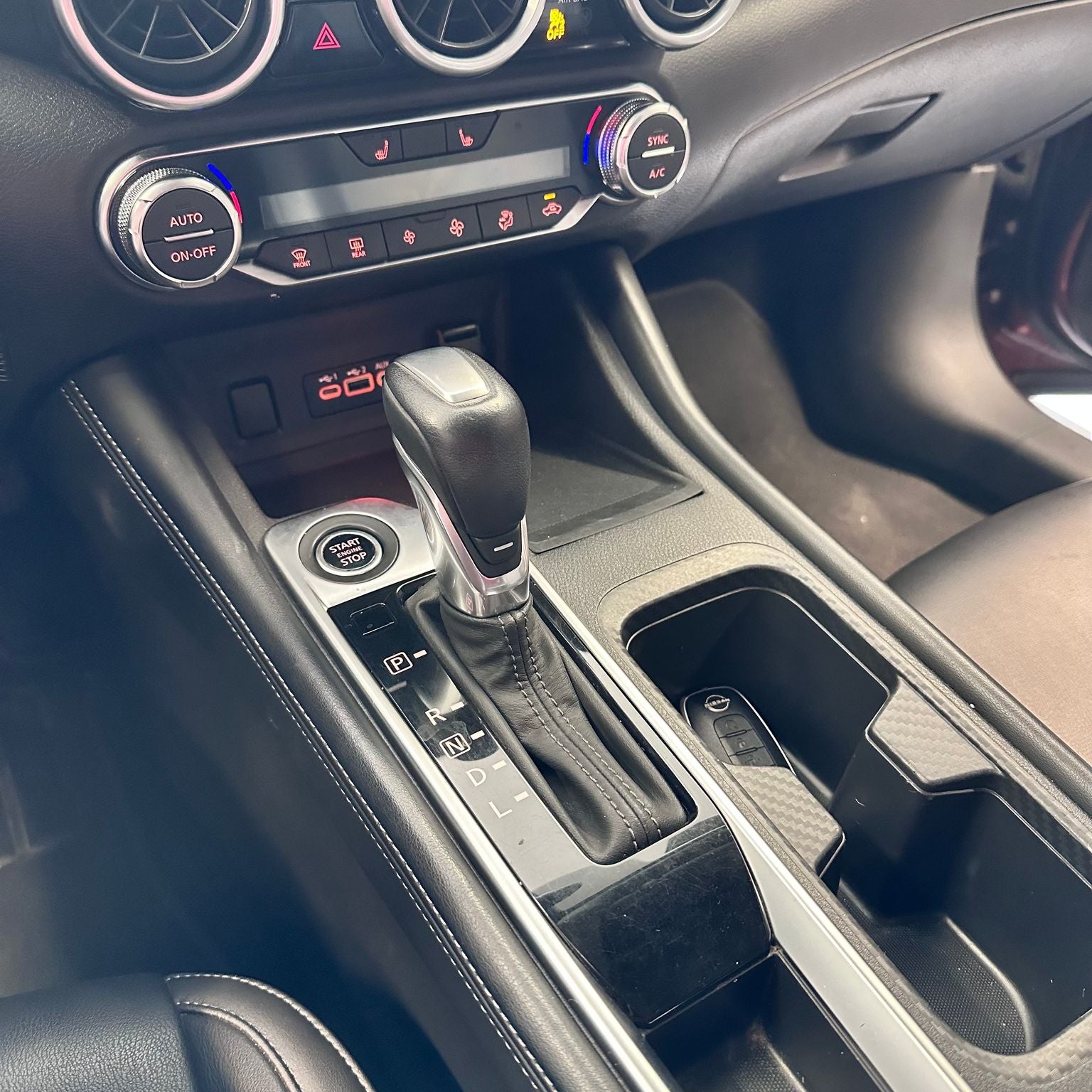 2024 Nissan Sentra 2.0 SR Platinum At
