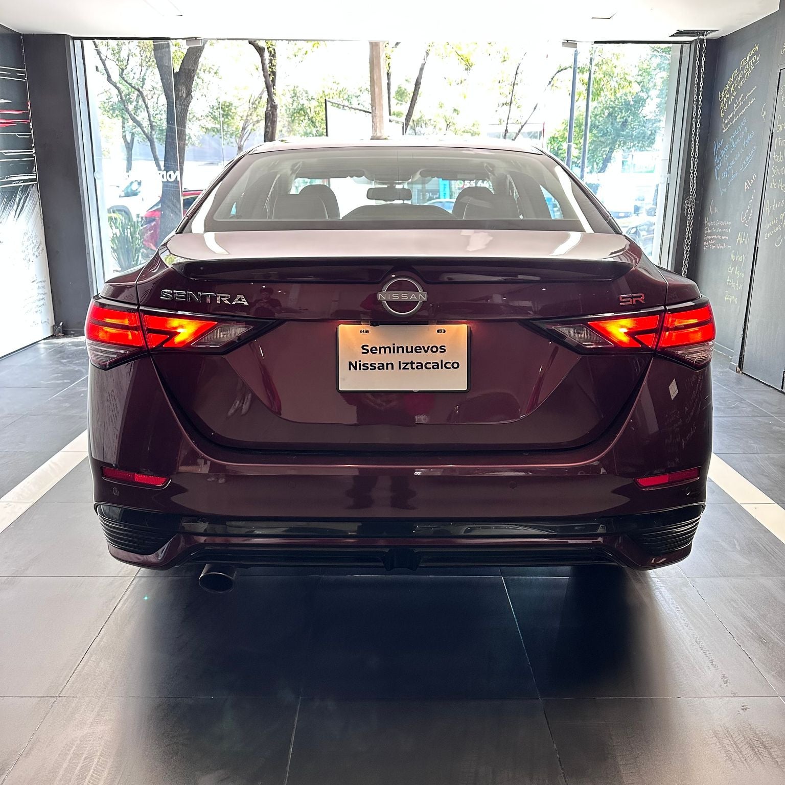 2024 Nissan Sentra 2.0 SR Platinum At