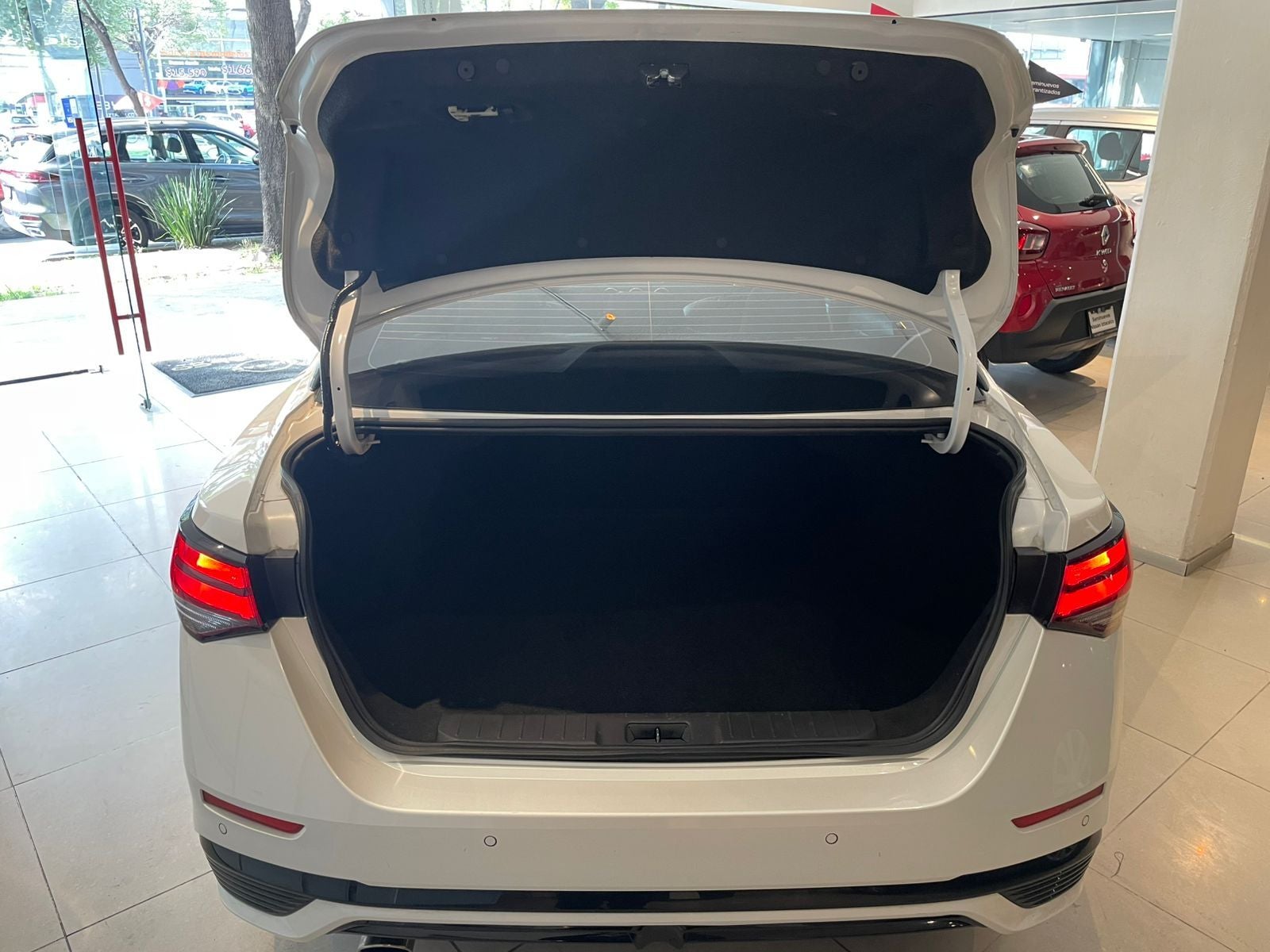 2024 Nissan Sentra 2.0 SR Platinum At