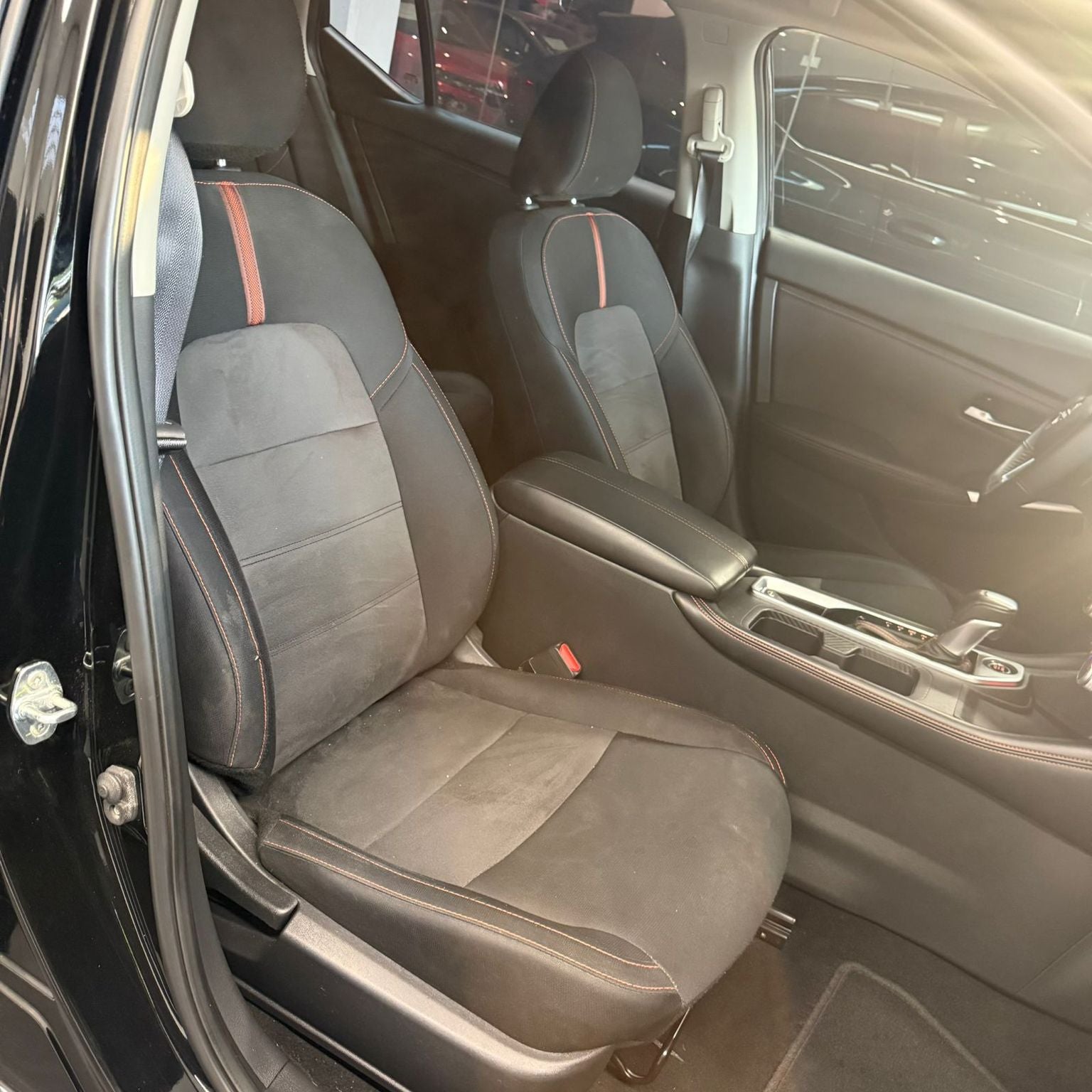 2024 Nissan Sentra 2.0 SR Platinum At