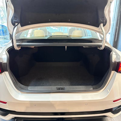 2024 Nissan Sentra 2.0 SR Platinum At