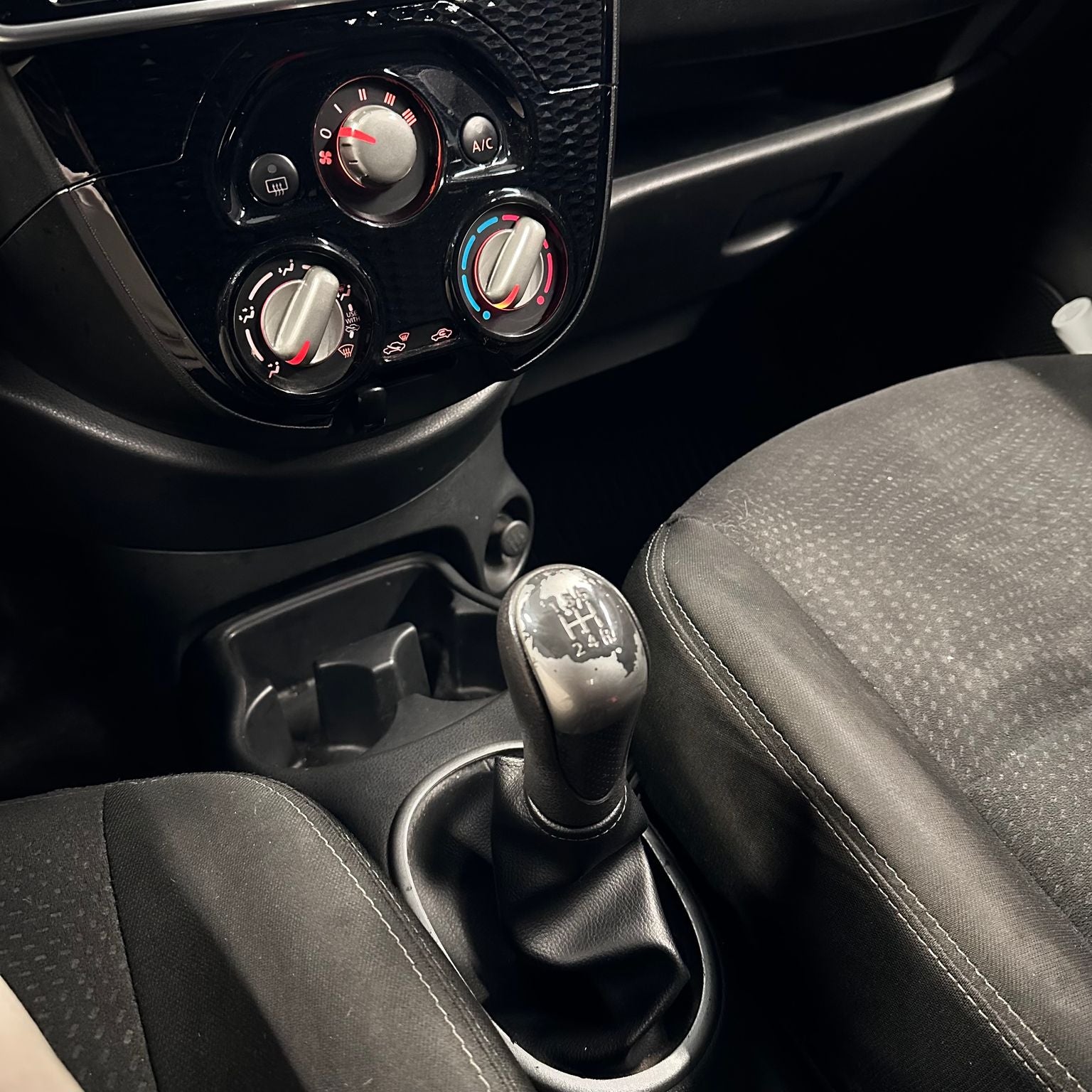 2021 Nissan March 1.6 Advance Mt