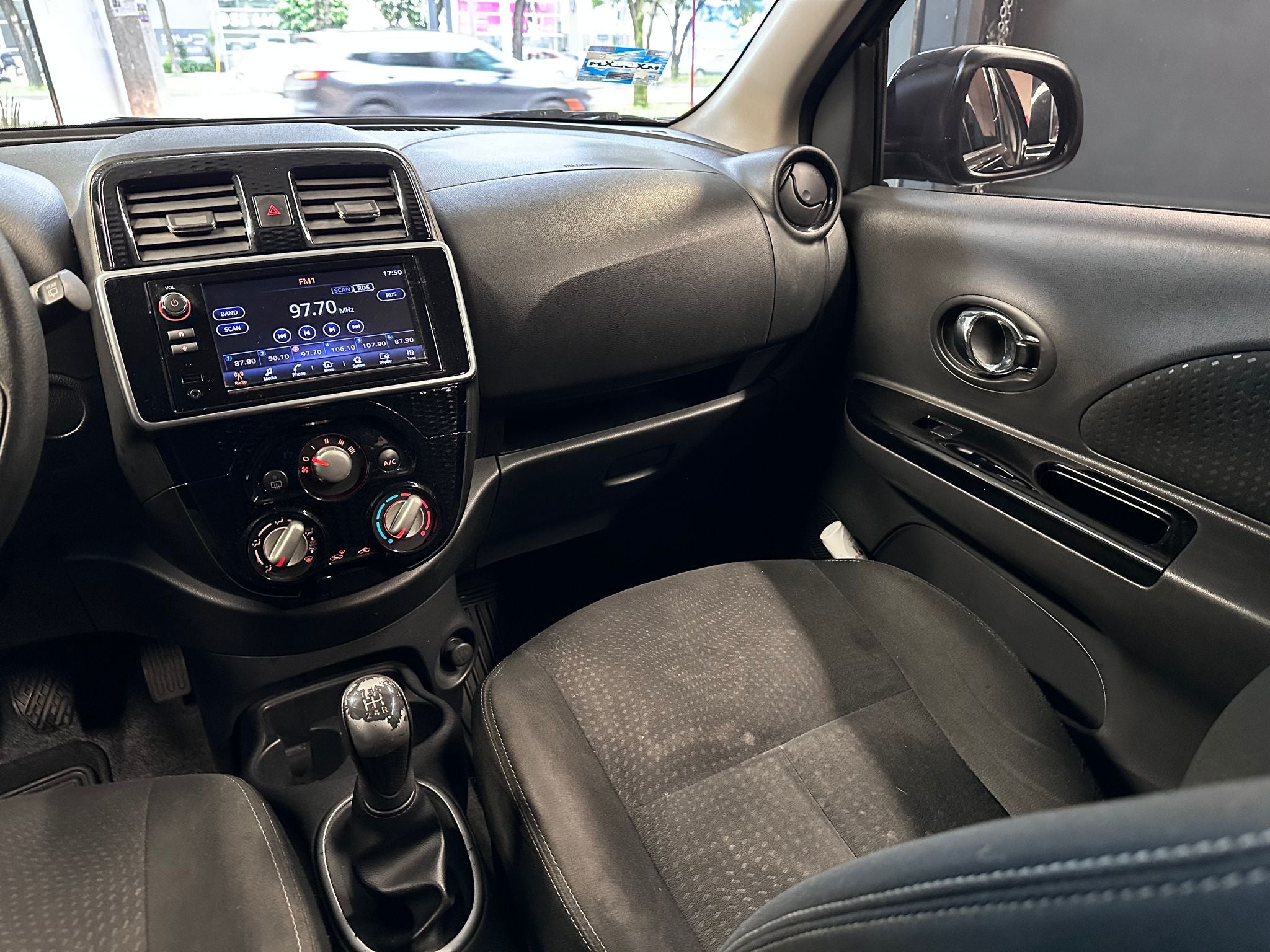 2021 Nissan March 1.6 Advance Mt