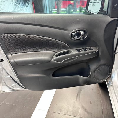2019 Nissan Versa 1.6 Advance Mt