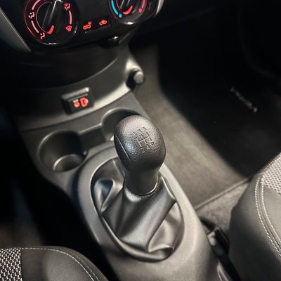 2018 Nissan Versa 1.6 Advance Mt