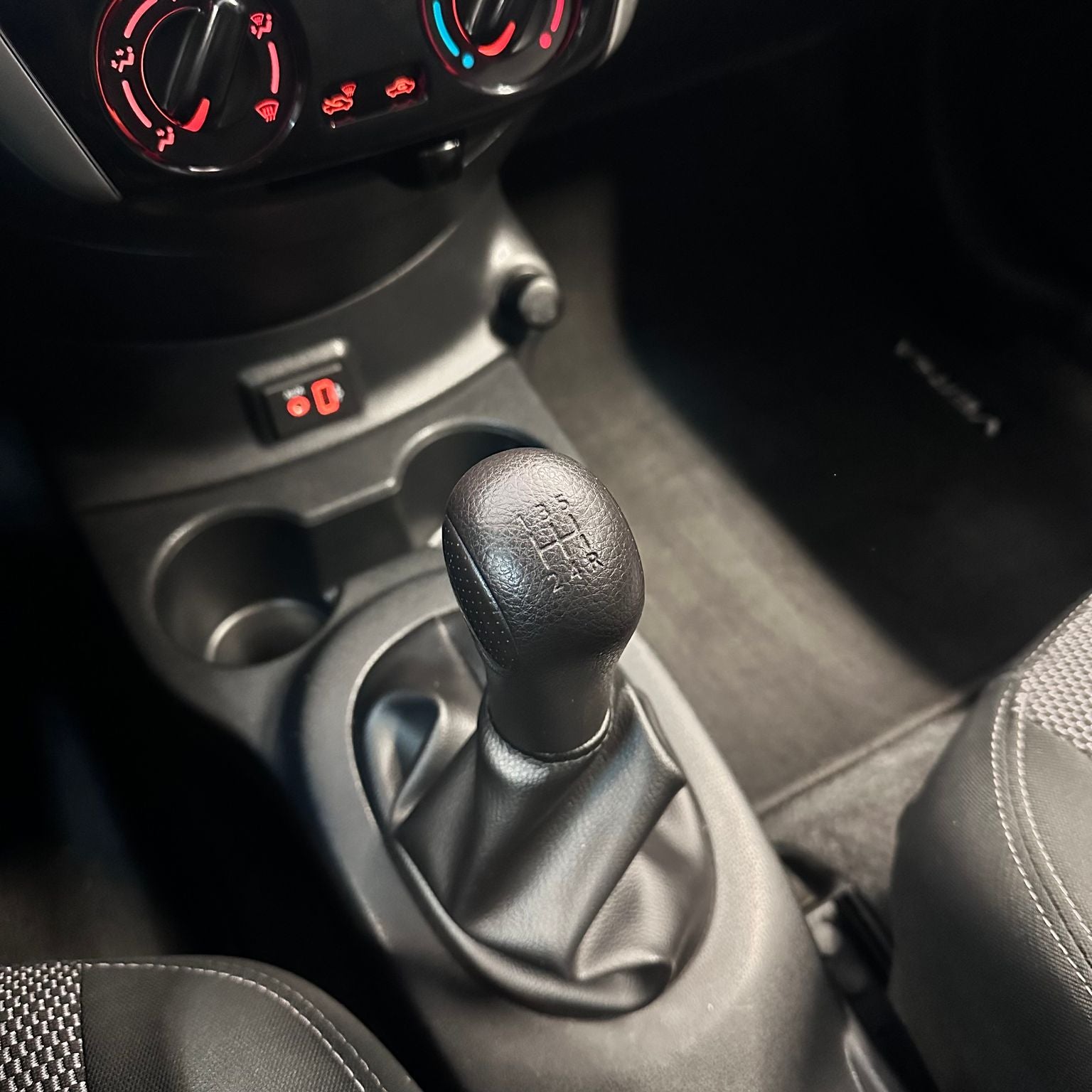 2018 Nissan Versa 1.6 Advance Mt