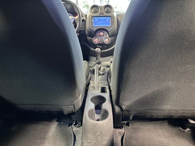 2022 Nissan V-Drive 1.6 A/C Mt