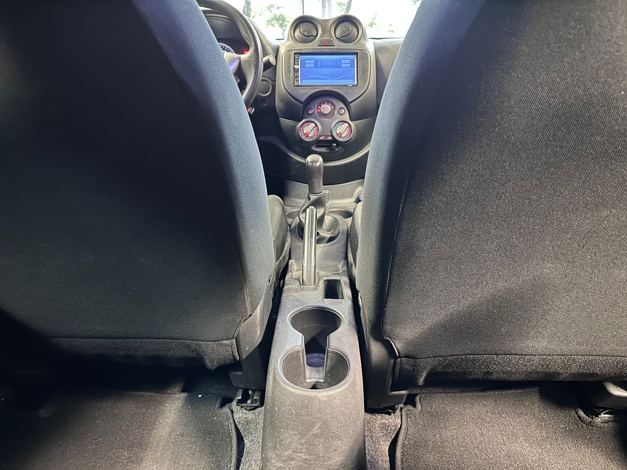 2022 Nissan V-Drive 1.6 A/C Mt