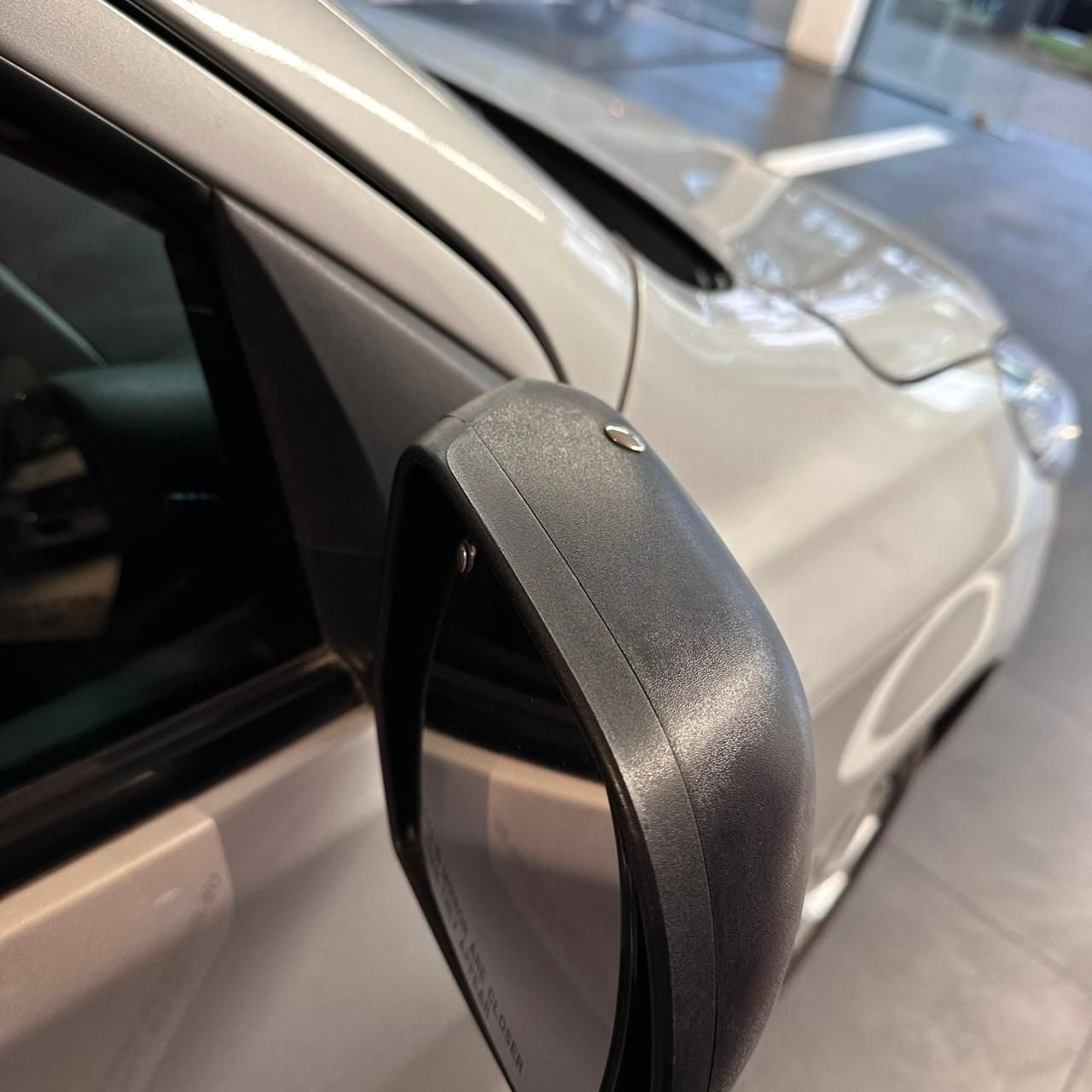 2024 Nissan V-Drive 1.6 A/C Mt