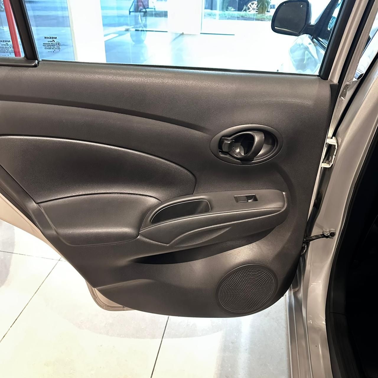 2024 Nissan V-Drive 1.6 A/C Mt