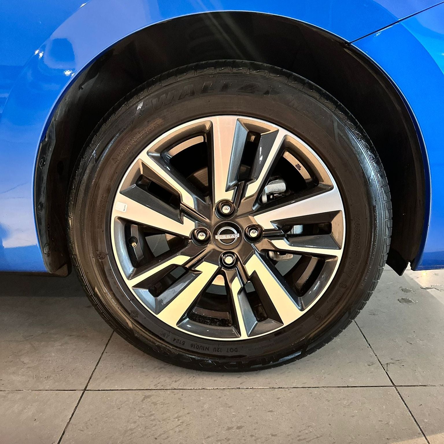 2025 Nissan Versa 1.6 Advance Mt