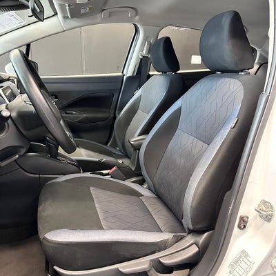 2025 Nissan Versa 1.6 Advance At