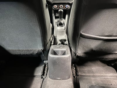 2021 Nissan Versa 1.6 Sense Mt