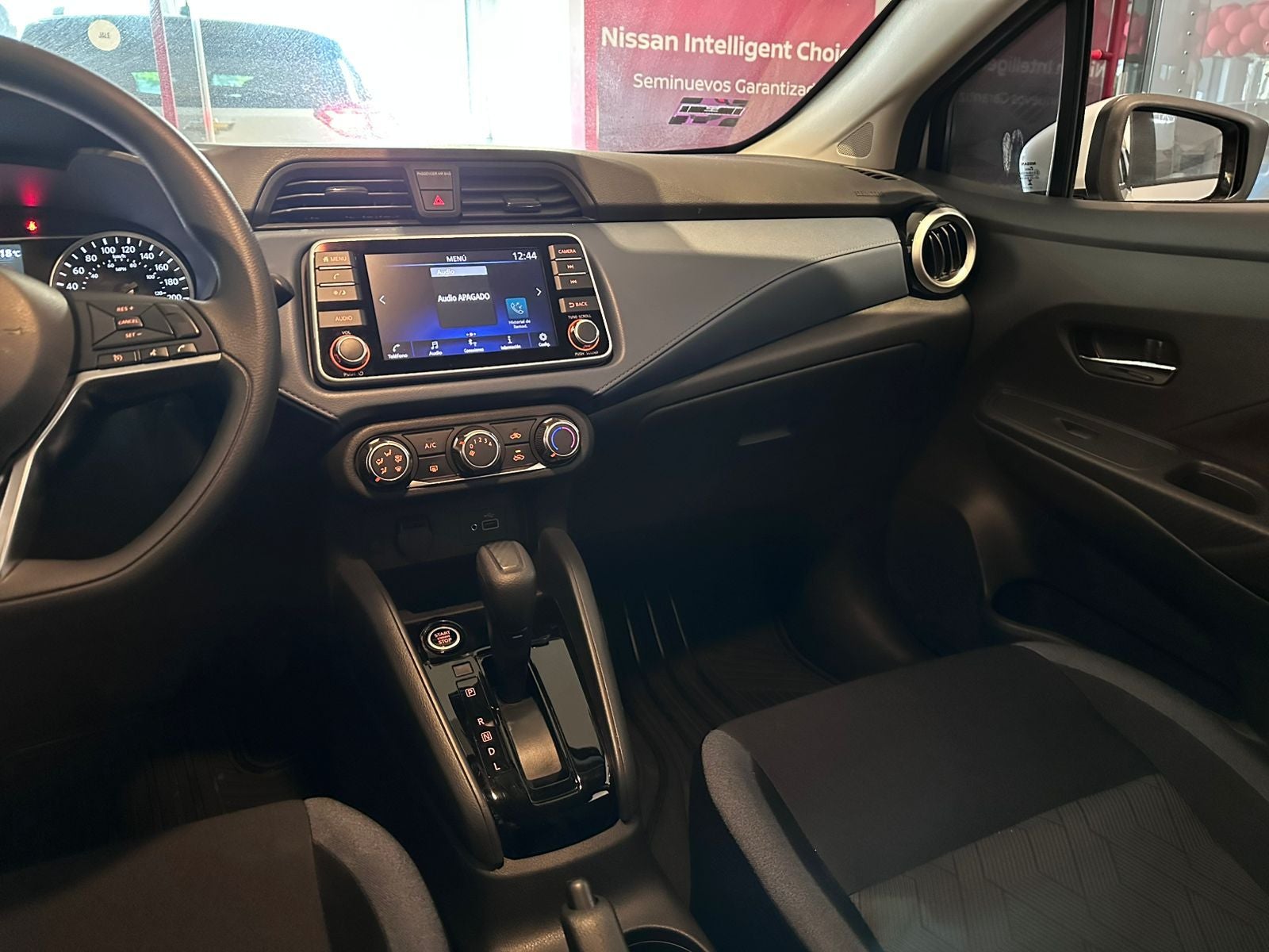 2025 Nissan Versa 1.6 Advance At