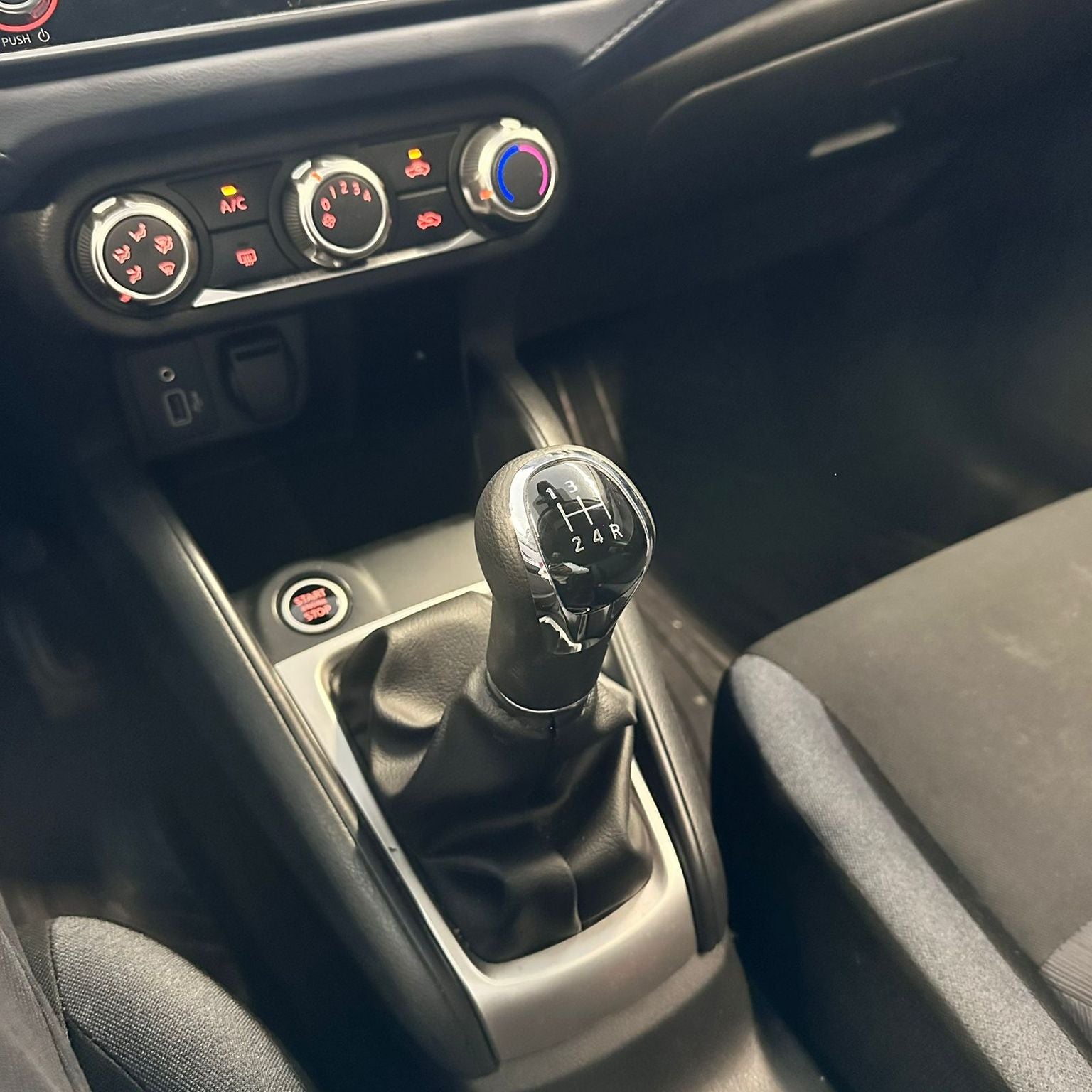 2024 Nissan Versa 1.6 Advance Mt
