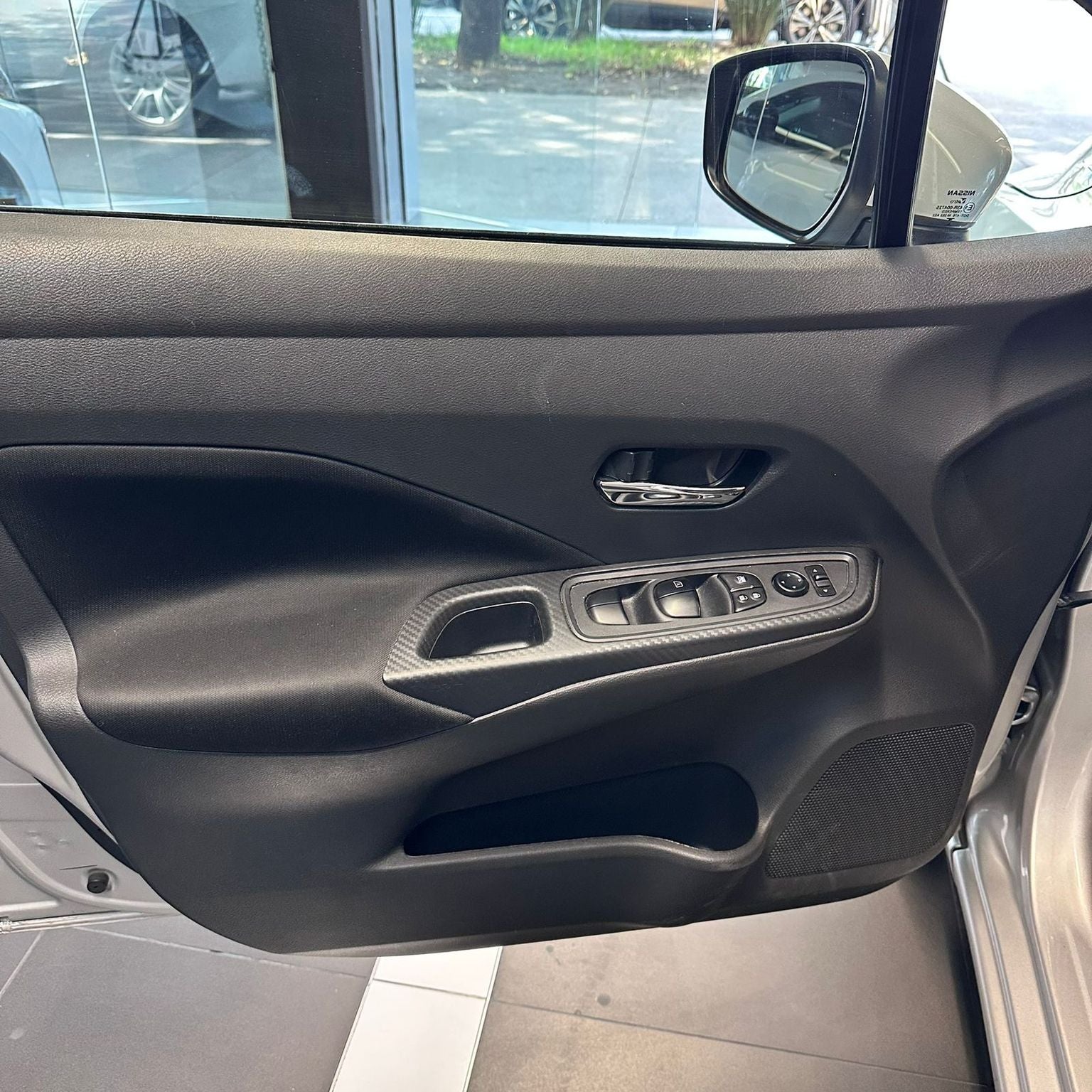 2023 Nissan Versa 1.6 Advance Mt