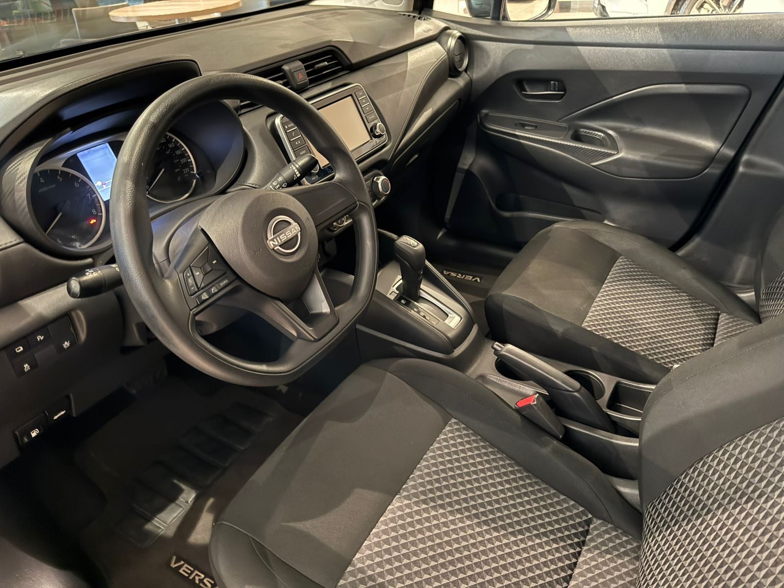 2024 Nissan Versa 1.6 Sense At