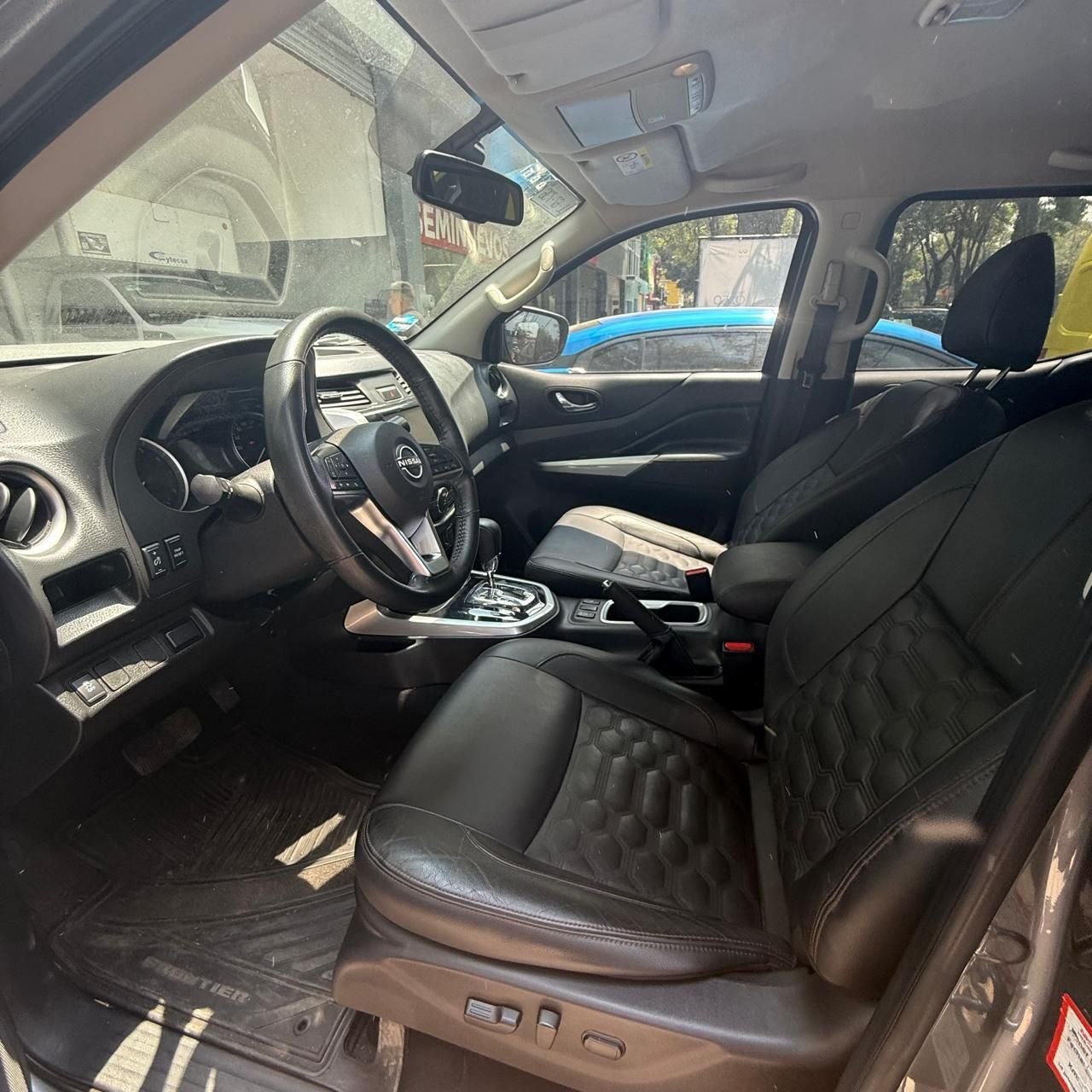 2023 Nissan Frontier 2.5 Le Platinum At