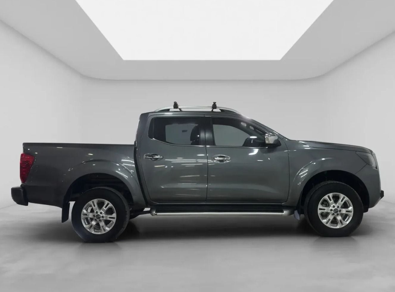 2023 Nissan Frontier 2.5 Le Platinum At