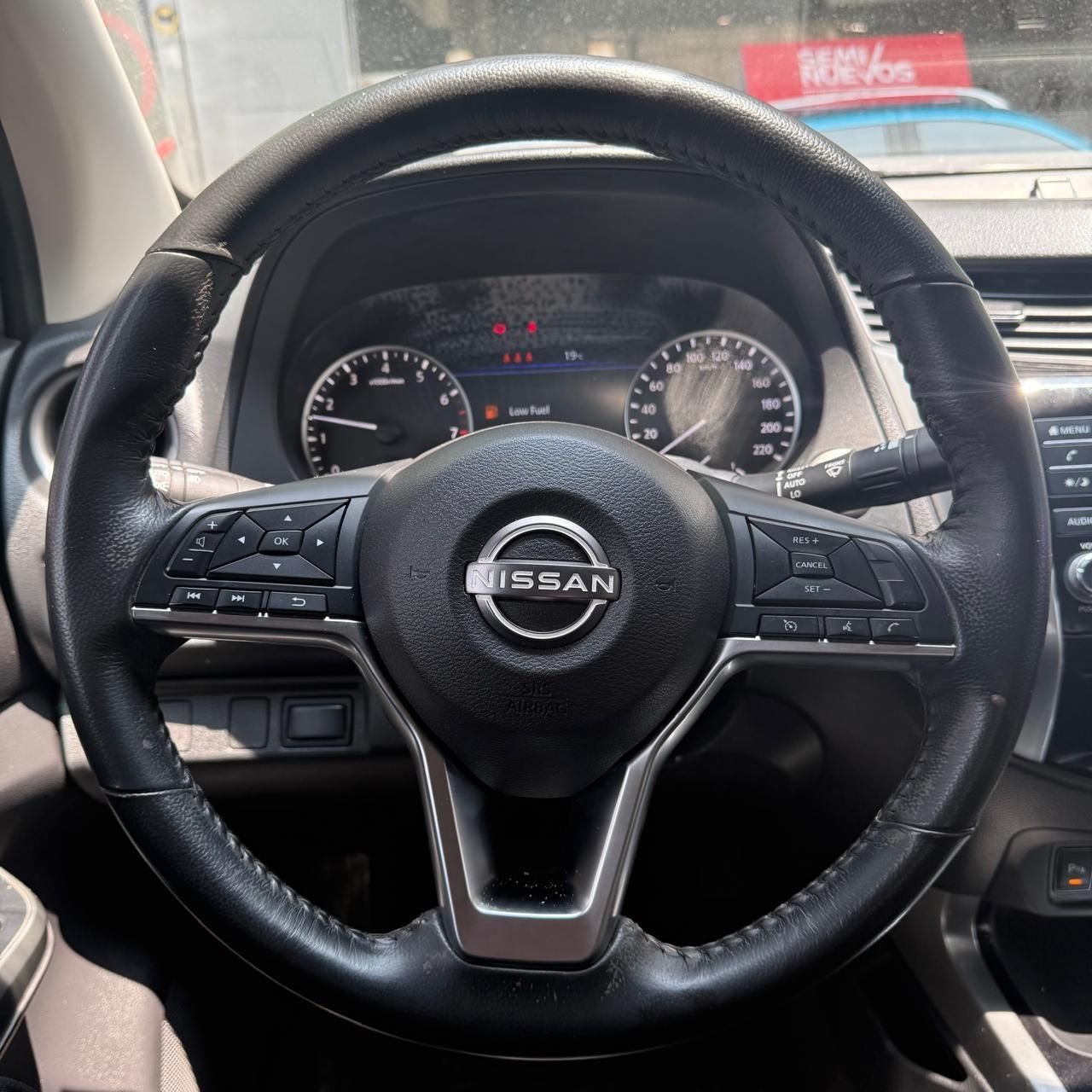 2023 Nissan Frontier 2.5 Le Platinum At