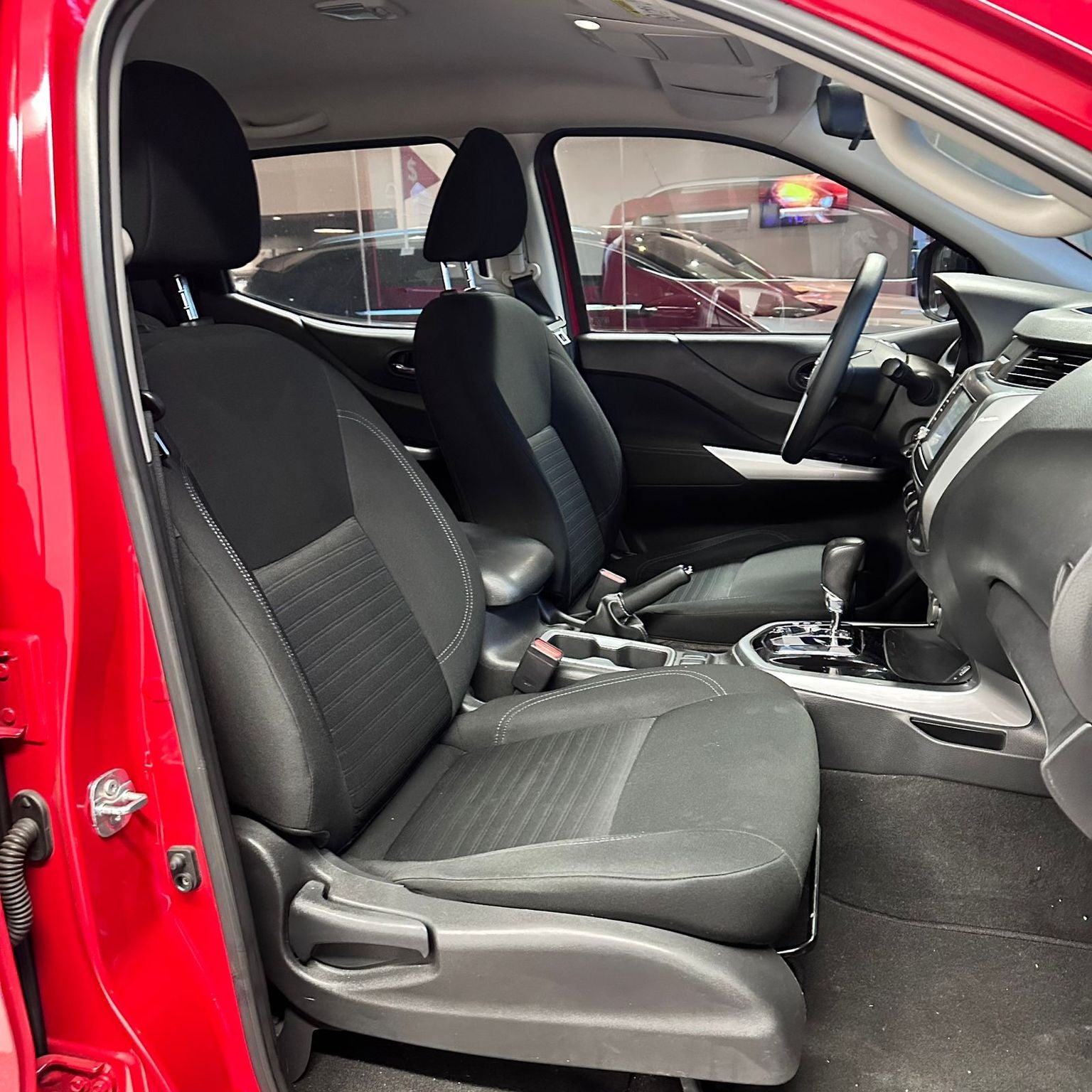 2023 Nissan Frontier 2.5 Le At