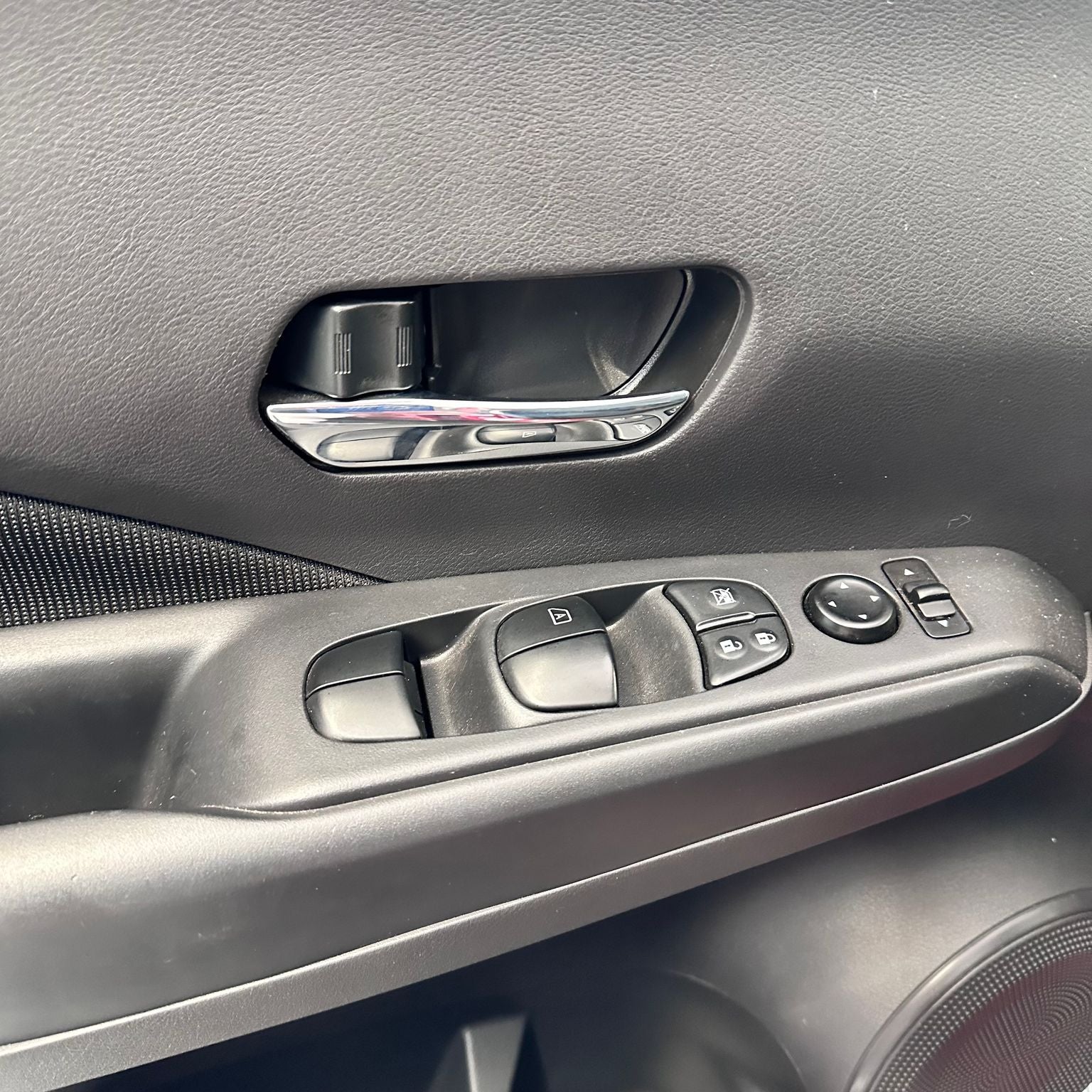 2025 Nissan Kicks 1.6 Play Advance Mt