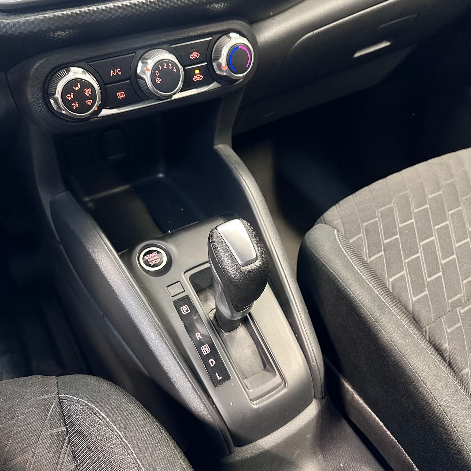 2024 Nissan Kicks 1.6 Play Advance At