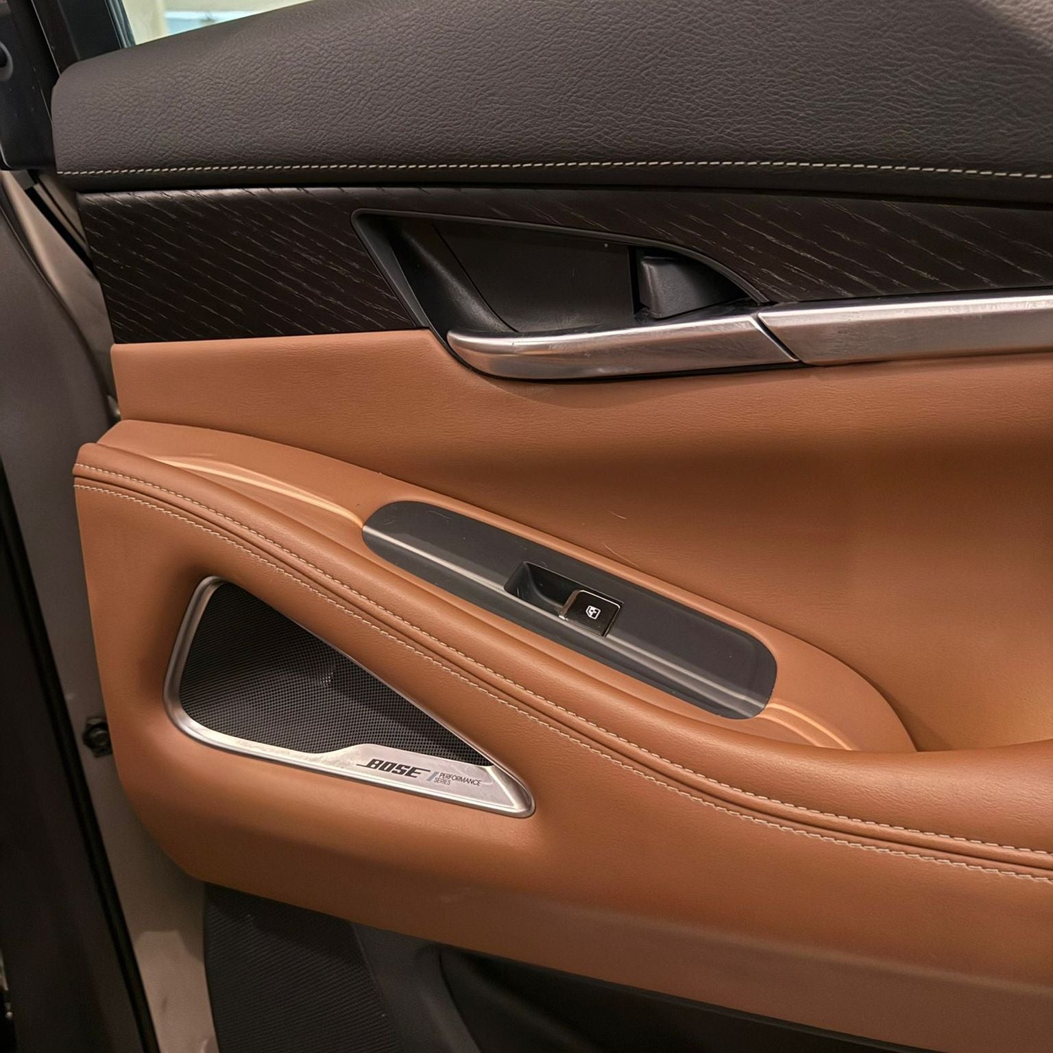 2023 INFINITI QX60 3.5 Sensory Awd At