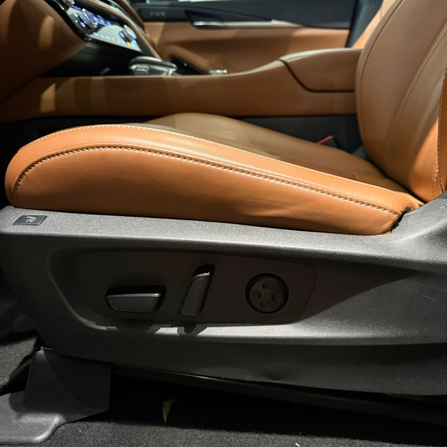 2023 INFINITI QX60 3.5 Sensory Awd At