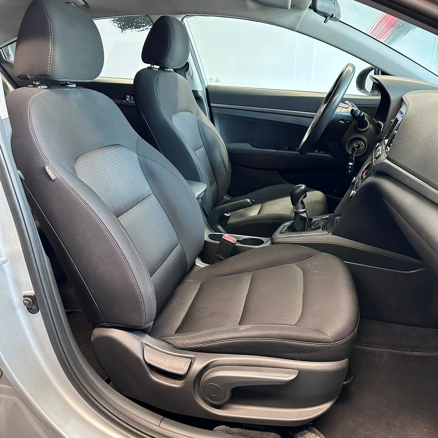 2017 Hyundai Elantra 2.0 Gls Mt