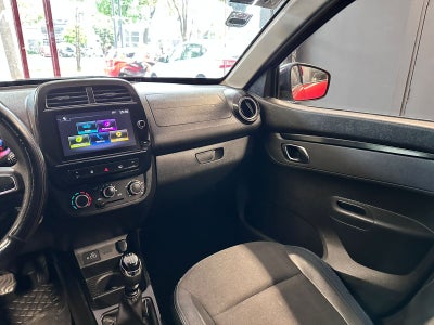 2024 Renault Kwid 1.0 Iconic Mt
