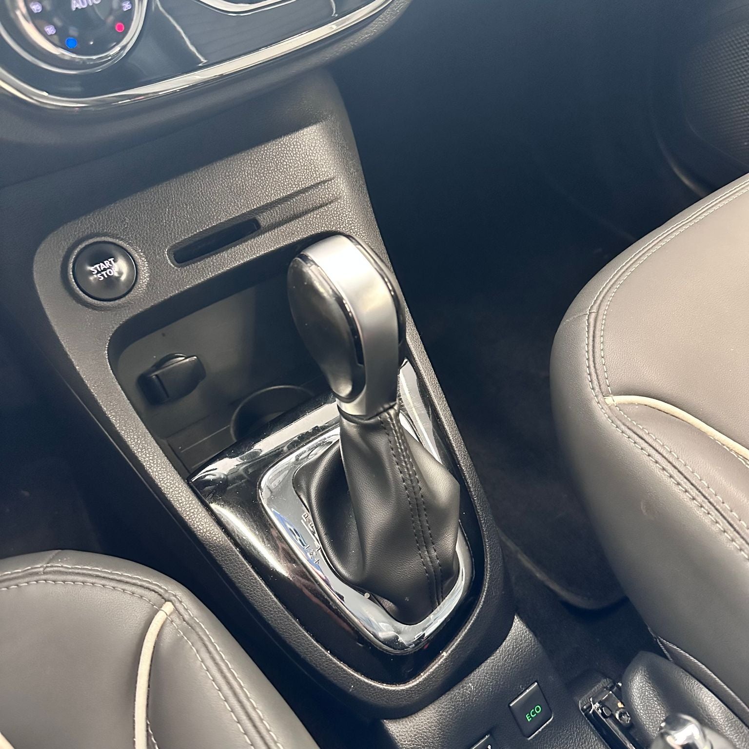 2019 Renault Captur 2.0 Iconic Piel At