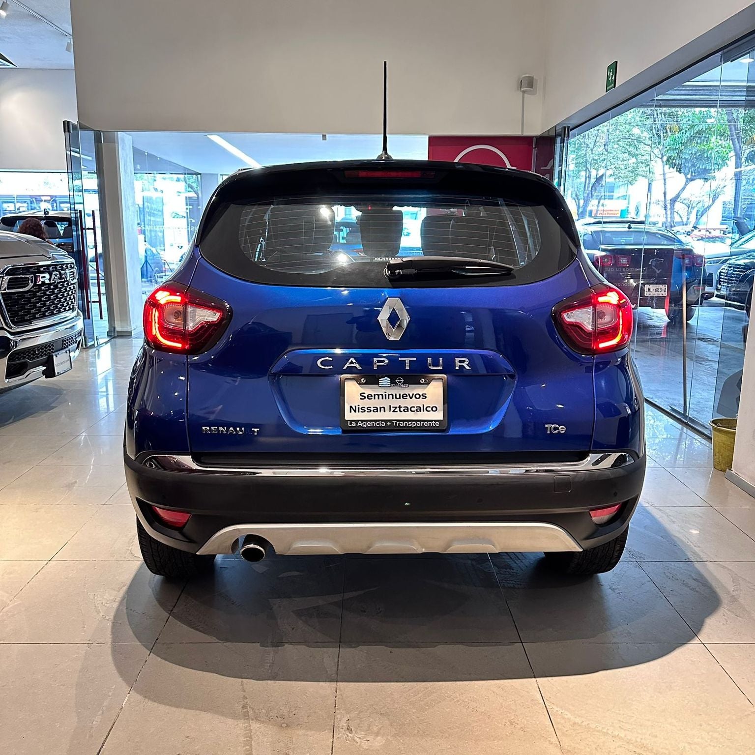 2022 Renault Captur 2.0 Iconic Piel At