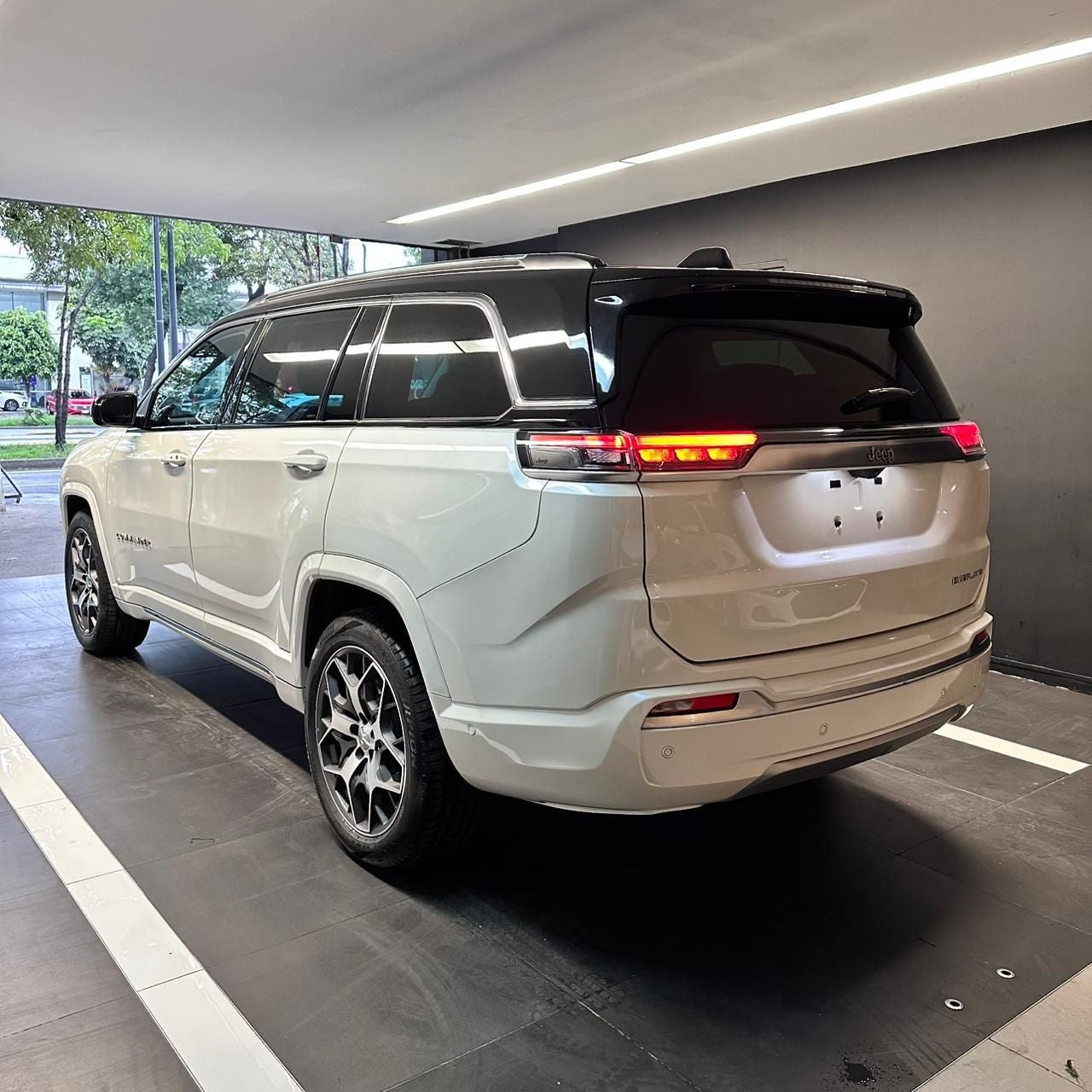 2025 Jeep Commander 1.3 Overland At