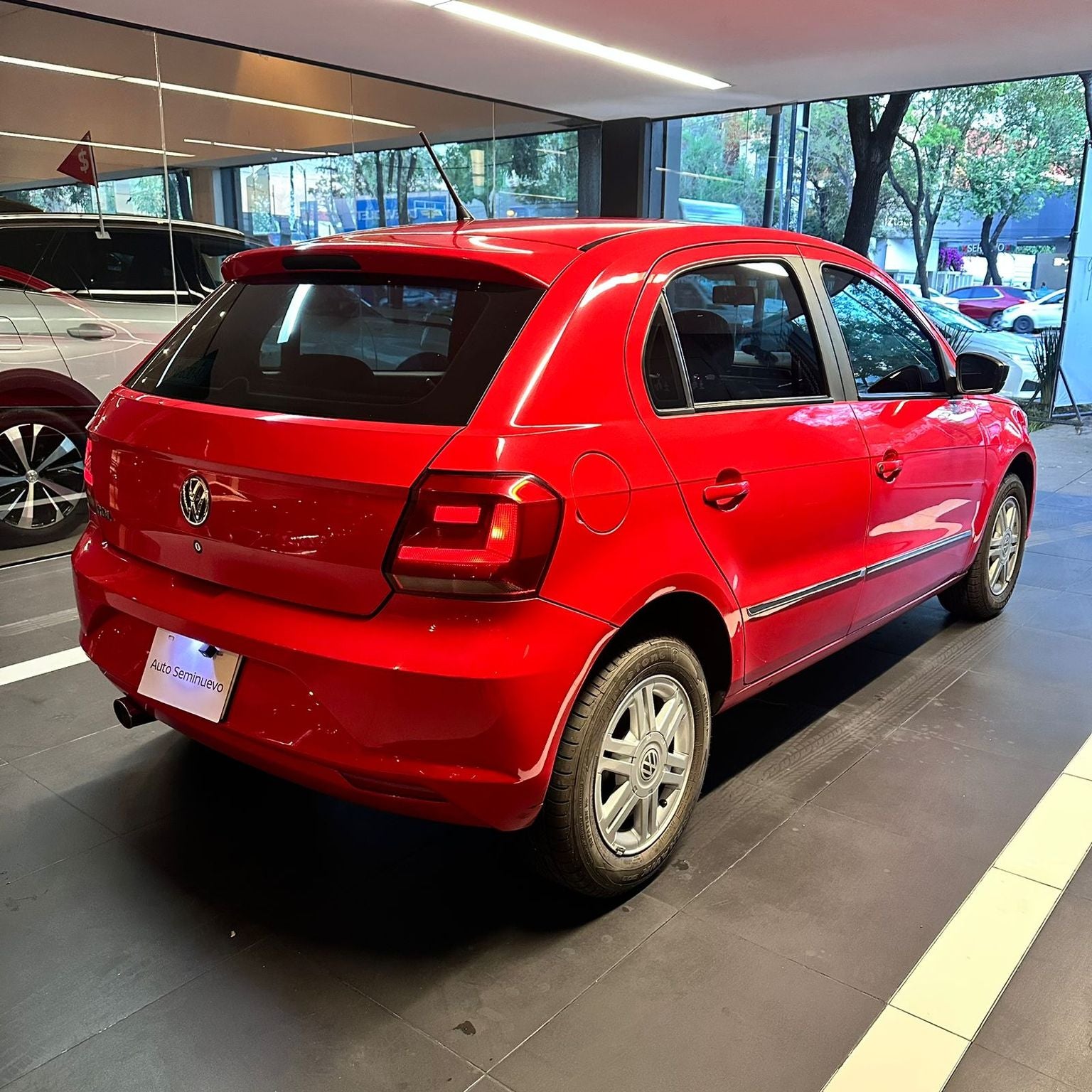 2018 Volkswagen Gol 1.6 Trendline 5vel Aa B A Abs Mt 4 p