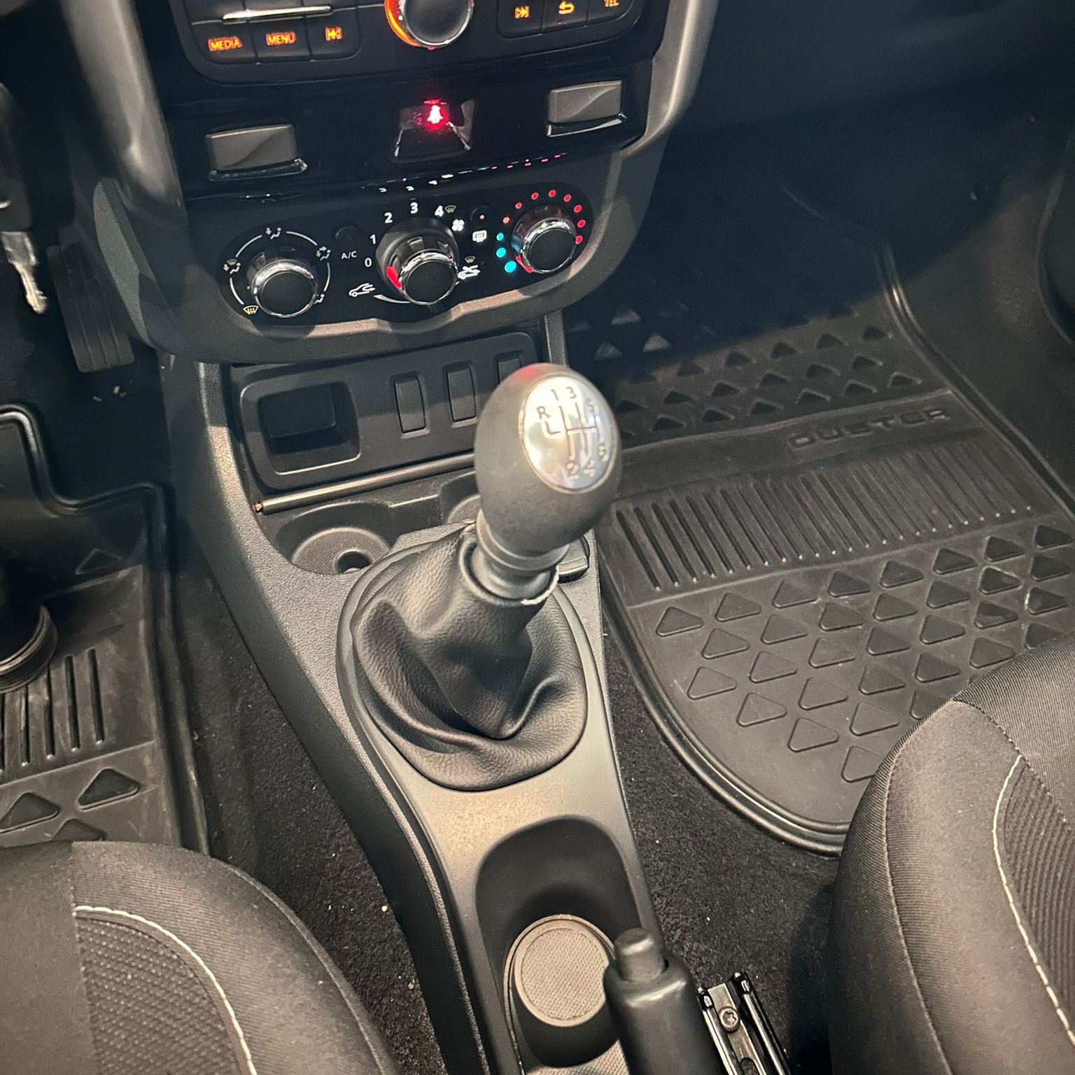 2020 Renault Duster 2.0 Zen Mt