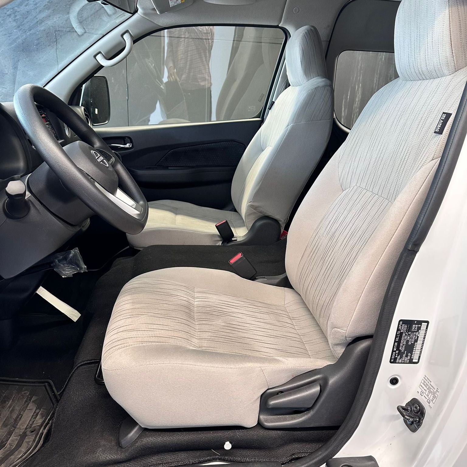 2025 Nissan Urvan 2.5 11 Pasajeros AA Mt
