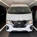 2025 Nissan Urvan 2.5 11 Pasajeros AA Mt