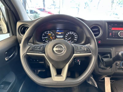 2025 Nissan Urvan 2.5 11 Pasajeros AA Mt